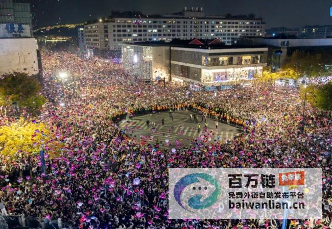 引发严重后果 为博眼球 跨年夜男子竟对着人群上方的气球点燃烟花 (引发严重后果和影响的情况汇报)